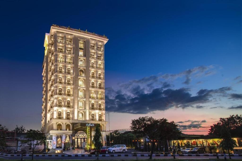 Lafayette Boutique Hotel Kejayan Екстериор снимка
