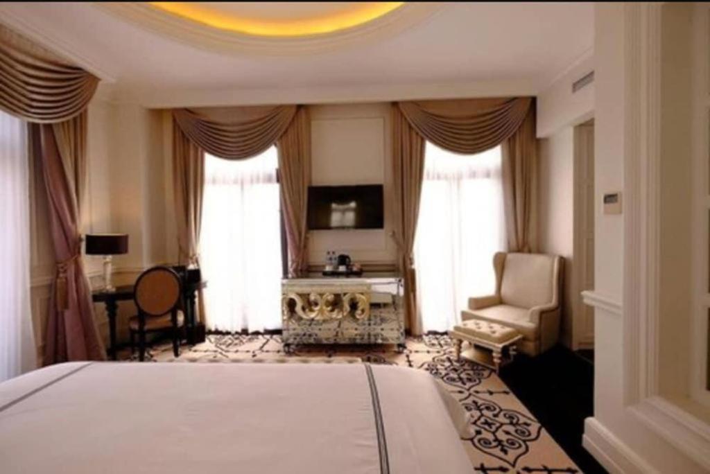 Lafayette Boutique Hotel Kejayan Екстериор снимка