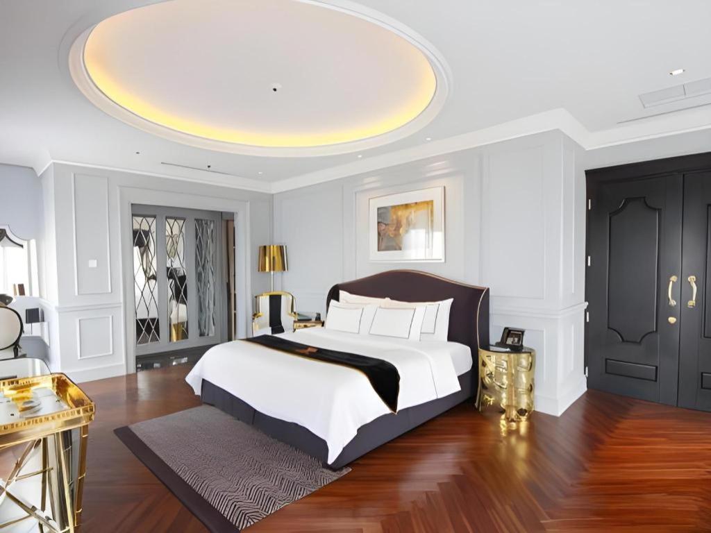 Lafayette Boutique Hotel Kejayan Екстериор снимка