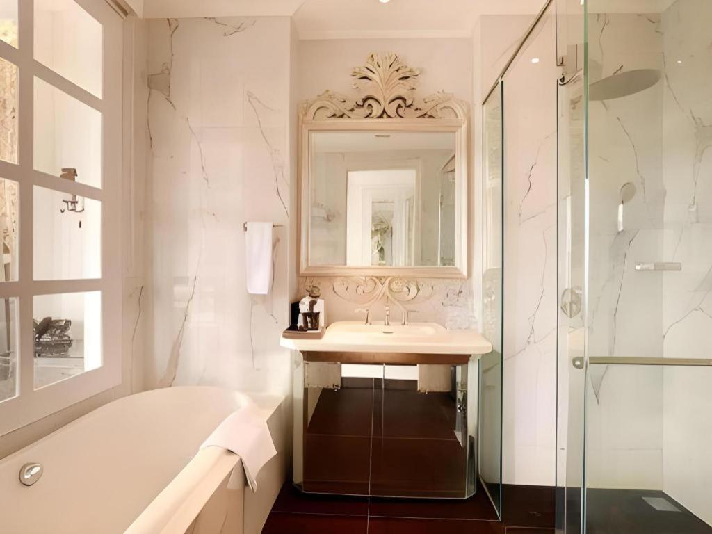 Lafayette Boutique Hotel Kejayan Екстериор снимка