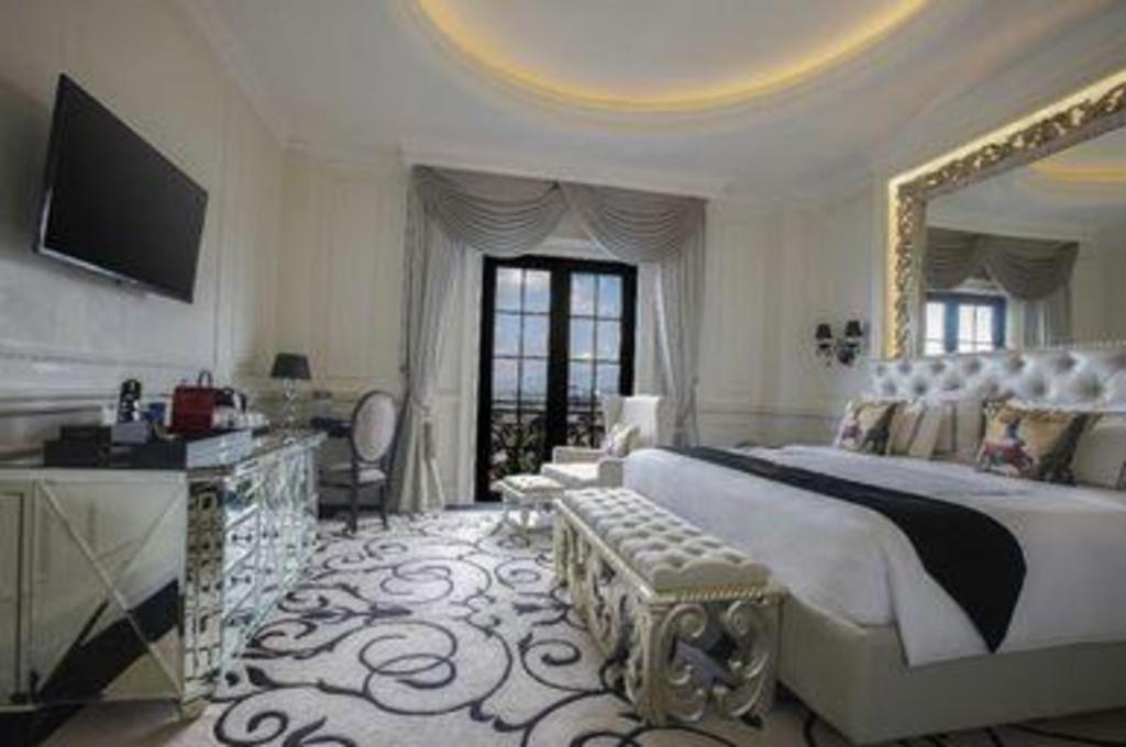 Lafayette Boutique Hotel Kejayan Екстериор снимка