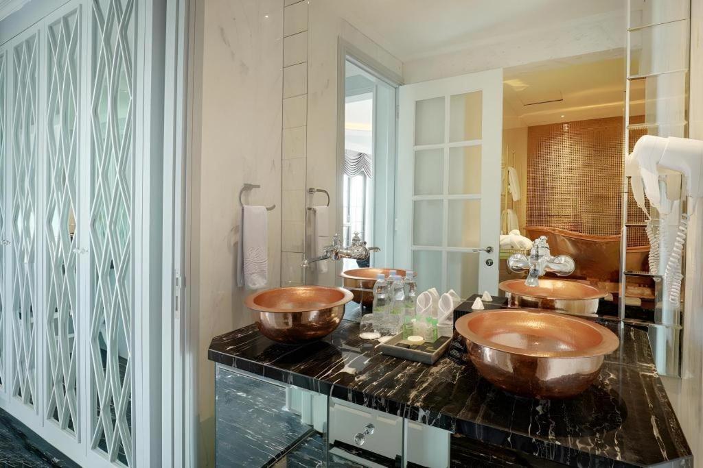 Lafayette Boutique Hotel Kejayan Екстериор снимка