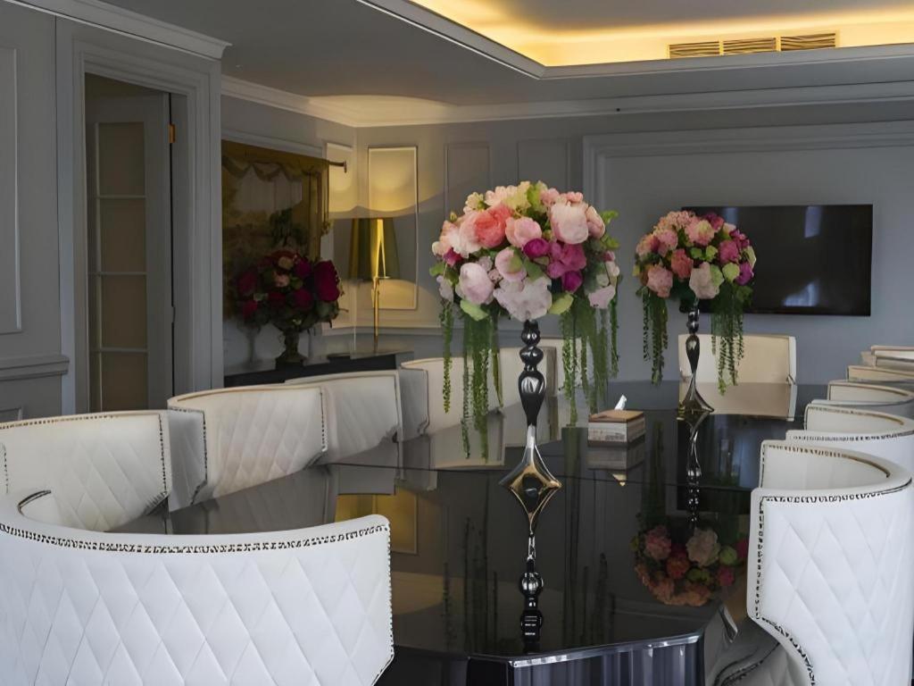 Lafayette Boutique Hotel Kejayan Екстериор снимка