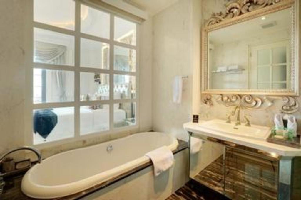 Lafayette Boutique Hotel Kejayan Екстериор снимка