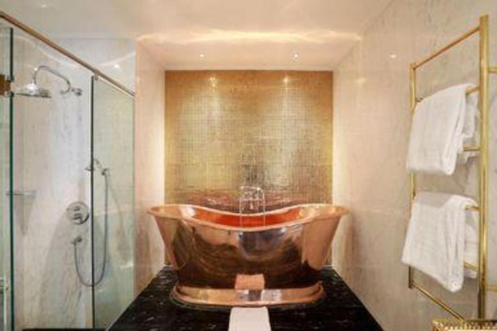 Lafayette Boutique Hotel Kejayan Екстериор снимка