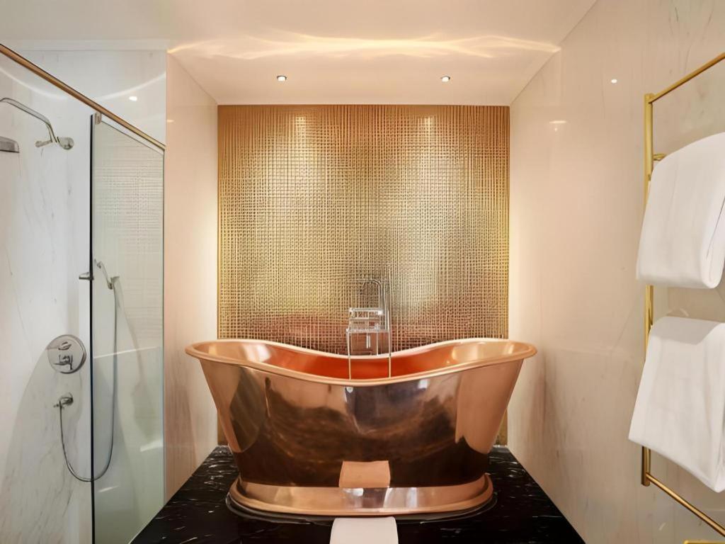 Lafayette Boutique Hotel Kejayan Екстериор снимка