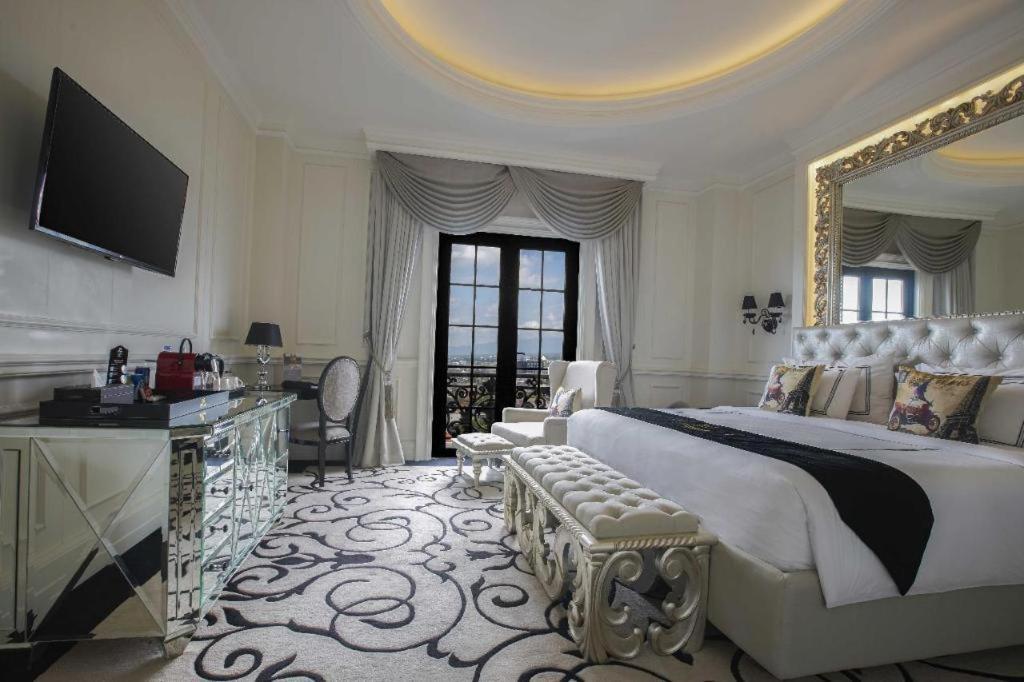 Lafayette Boutique Hotel Kejayan Екстериор снимка
